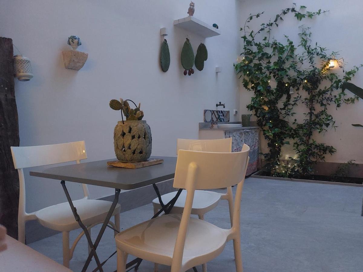 Mimar Casa Vacanze Charme Ed Eleganza Maruggio Luaran gambar
